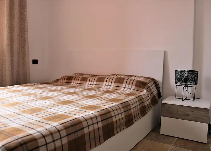 Lovely Near The * Vlorë